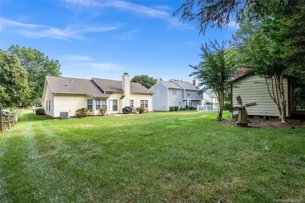 9036 Torrence Crossing DR, Huntersville, NC 28078