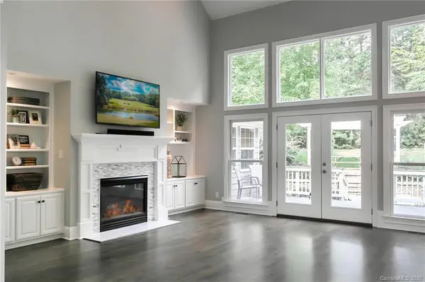 120 Brockton LN, Mooresville, NC 28117