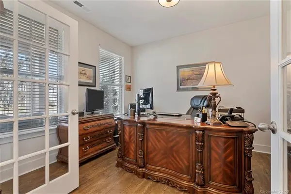 827 Flatwater CT, Fort Mill, SC 29708