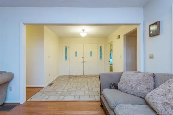 151 Kalmia Terrace CT, Hendersonville, NC 28739