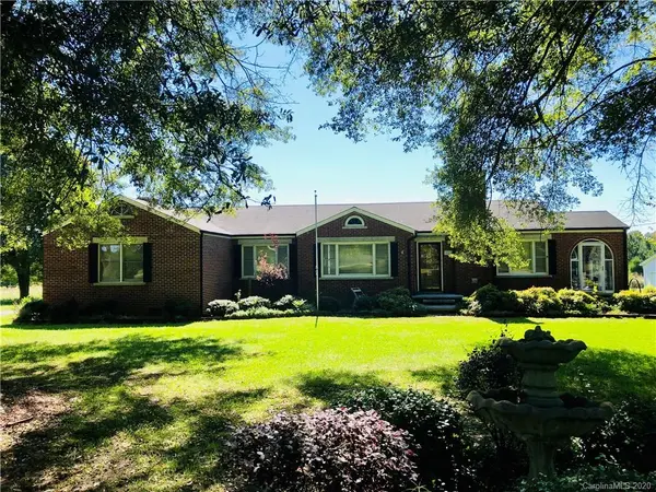 753 Monbo RD E, Statesville, NC 28677