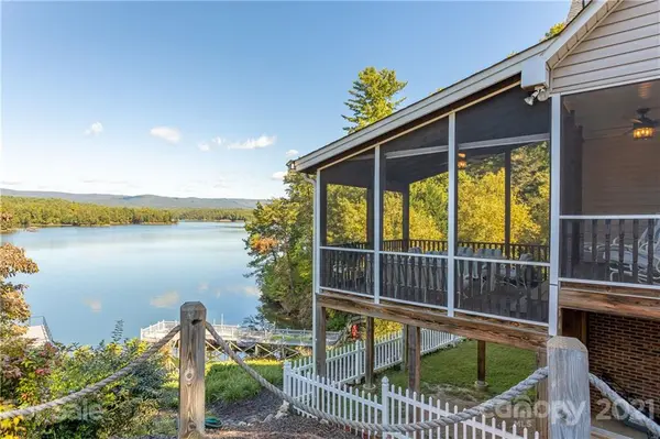 501 Lake Club DR, Nebo, NC 28761