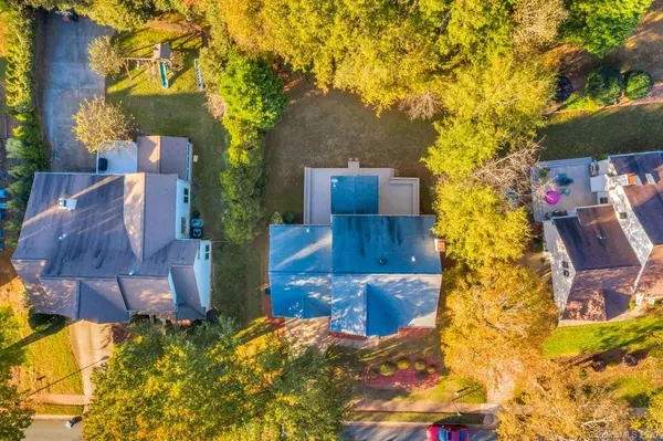 2830 Providence Spring LN, Charlotte, NC 28270