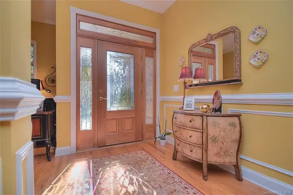 5110 Shannamara DR, Matthews, NC 28104