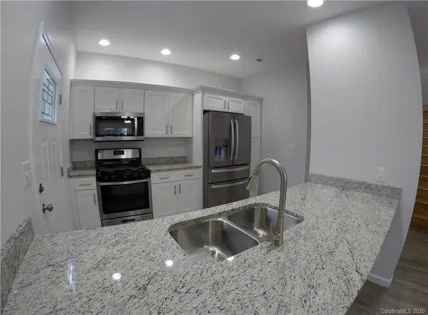 24 Meredith LN #B, Marion, NC 28752