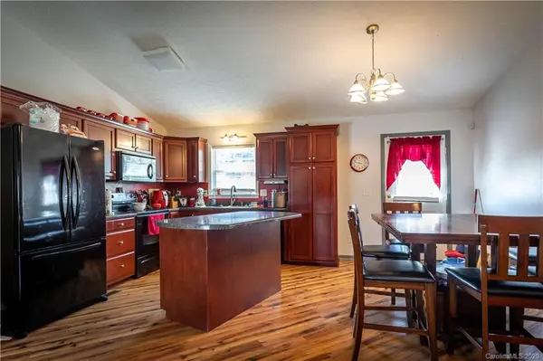 1115 Allman Ridge RD, Morganton, NC 28655