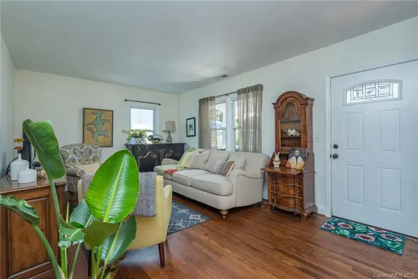 47 Hubbard AVE, Asheville, NC 28806