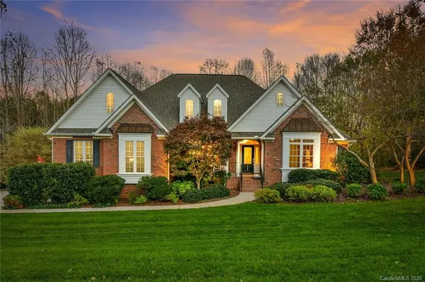 1323 Glenview LN, Rock Hill, SC 29730