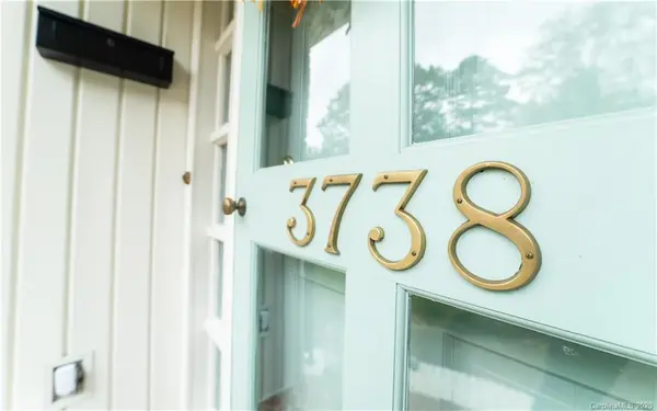3738 Rhodes AVE, Charlotte, NC 28210