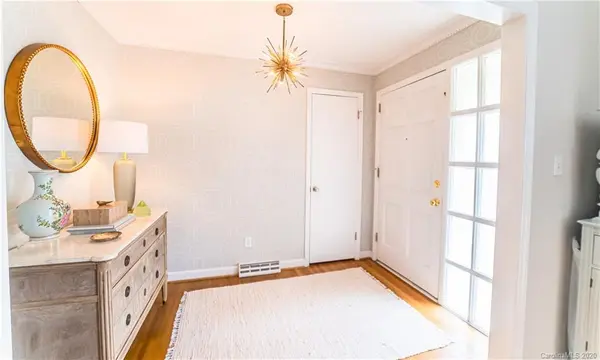 3738 Rhodes AVE, Charlotte, NC 28210