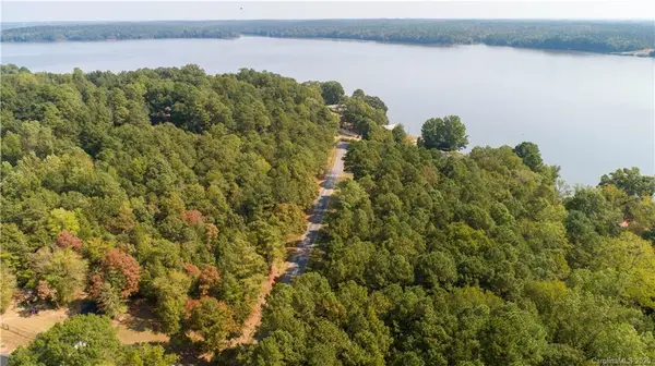 00 Riverview CIR #32 & 33, Fort Lawn, SC 29714