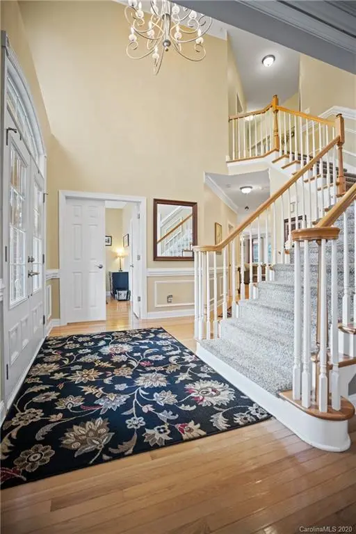 2686 Landing Pointe DR, Lake Wylie, SC 29710