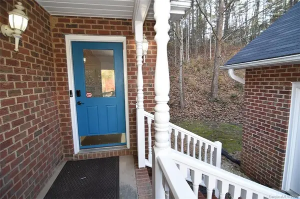 3409 Collettsville RD, Lenoir, NC 28645