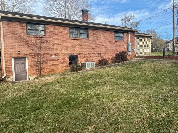 348 23rd AVE, Hickory, NC 28601
