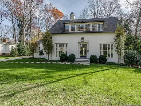 512 Ashworth RD, Charlotte, NC 28211