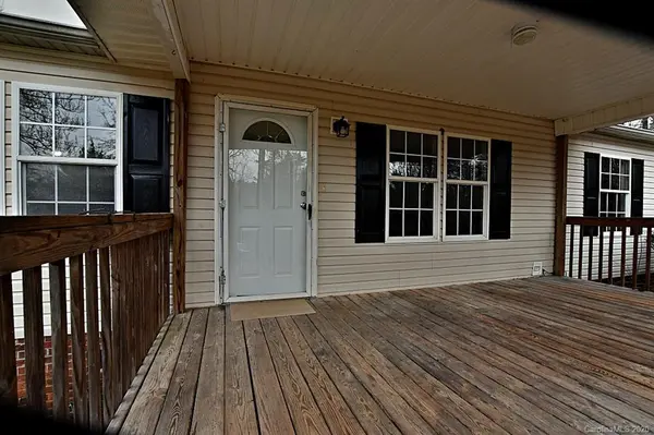 1837 Larchwood DR, York, SC 29745