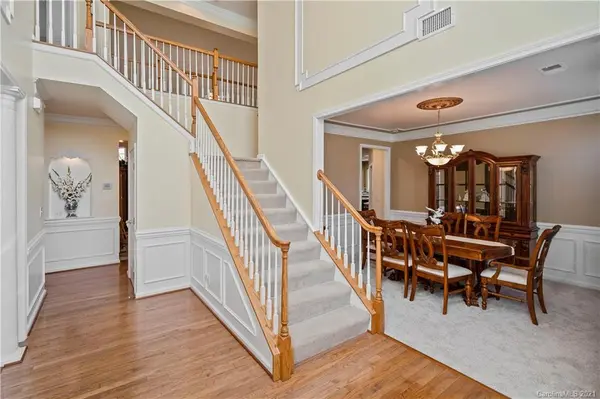 162 Winterbell DR, Mooresville, NC 28115