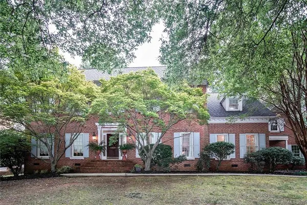 6808 Cameron Glen DR, Charlotte, NC 28210