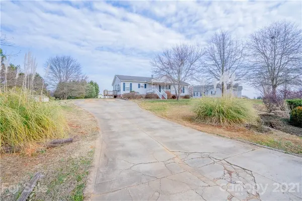 109 Lester LN, Shelby, NC 28150