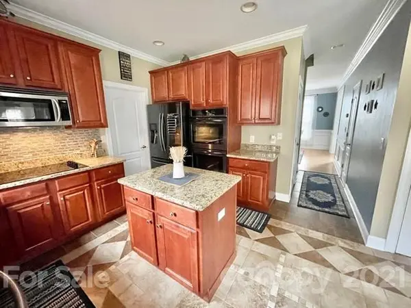 117 Winding Creek DR #26, Troutman, NC 28166