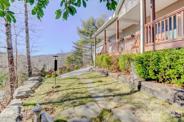 168 Sky View TER #5, Brevard, NC 28712