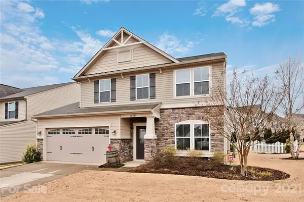 10849 Tailwater ST, Davidson, NC 28036