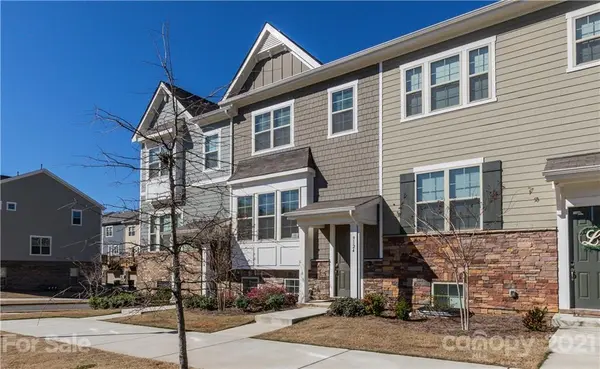9124 Ainslie Downs ST, Charlotte, NC 28273
