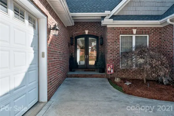 1211 Broadside RD, York, SC 29745