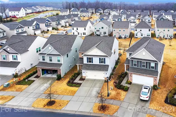 2013 Ice Lake CT, Fort Mill, SC 29715