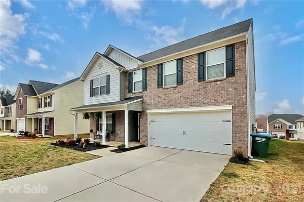 5060 Ashley Place DR, Bessemer City, NC 28016