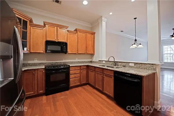 6011 Village DR NW #6, Concord, NC 28027