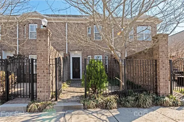 6011 Village DR NW #6, Concord, NC 28027