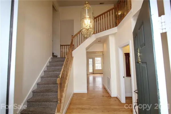 6120 Robley Tate CT, Charlotte, NC 28270