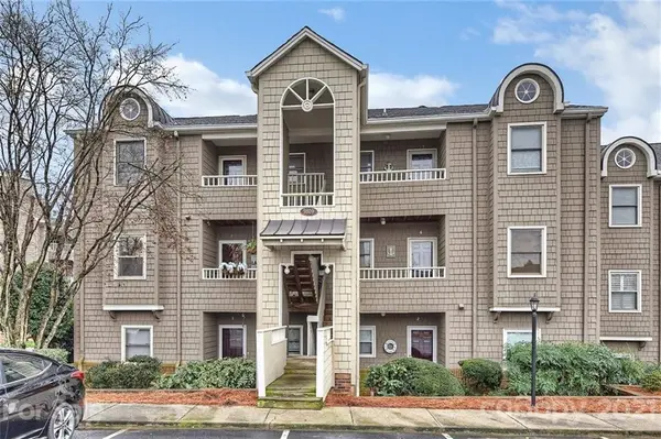 9809 Emerald Point DR #5, Charlotte, NC 28278
