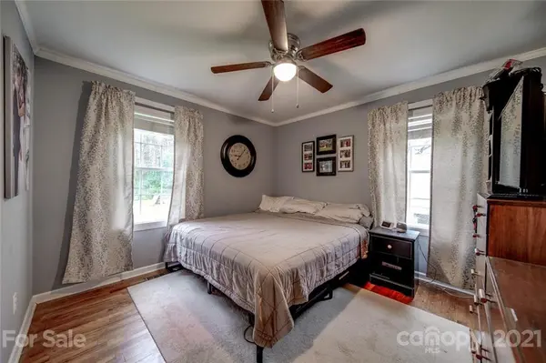 1077 Chandler DR, Rock Hill, SC 29732