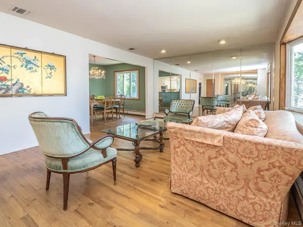 12 3rd AVE, Port Washington, NY 11050