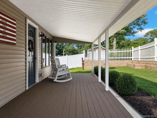 36 Paradise TRL, Monroe, NY 10950