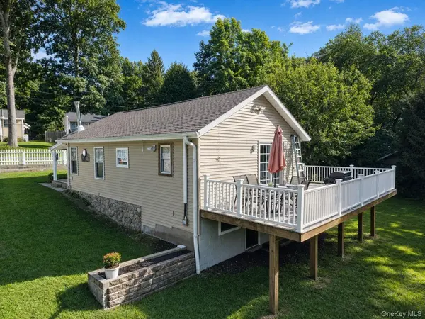 36 Paradise TRL, Monroe, NY 10950