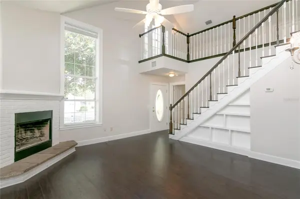 933 LAKE ELSIE DR, Tavares, FL 32778