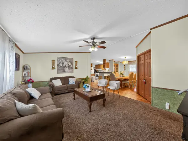 819 S 9Th ST, Dekalb, IL 60115
