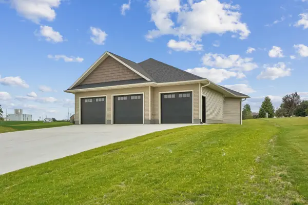 113 Countryside Road, Luana, IA 52156