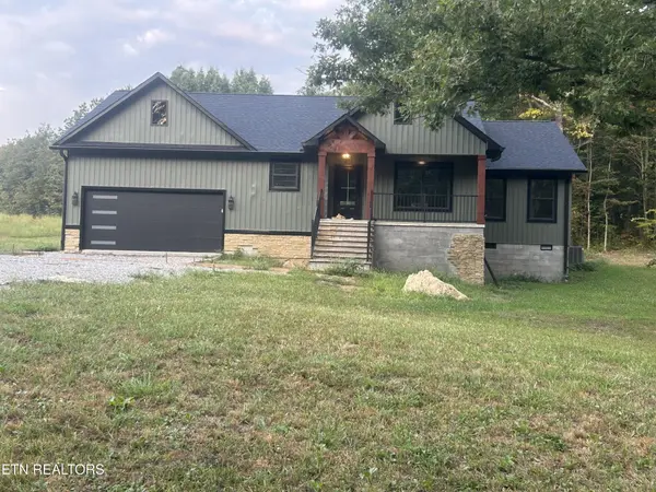 214 Georgee Rd, Jamestown, TN 38556