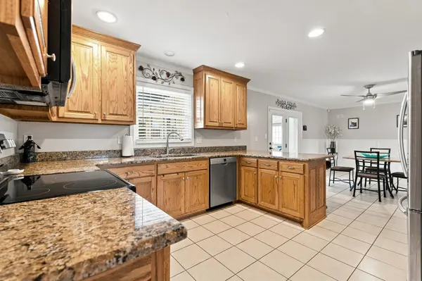 1408 Old Estill Springs Rd, Tullahoma, TN 37388