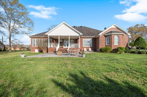107 Heritage Cir, Manchester, TN 37355