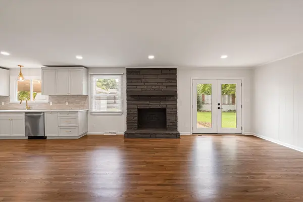 203 Oak Hill Dr, Lebanon, TN 37087