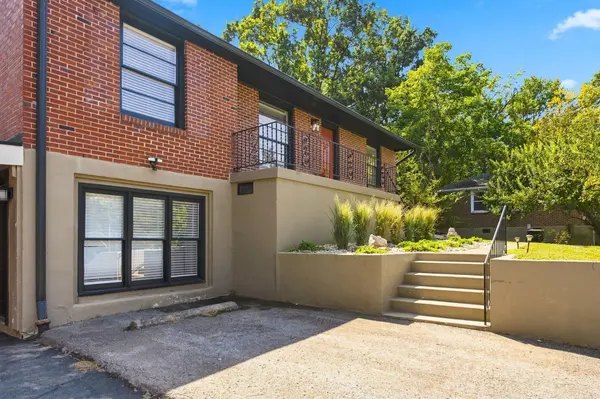 5713 Vine Ridge Drive, Nashville, TN 37205