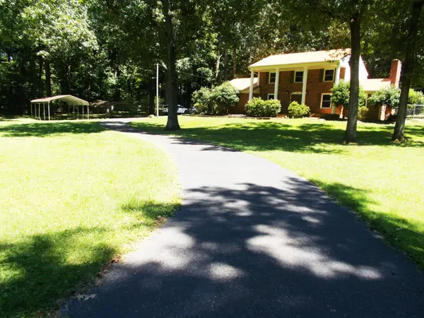 110 Asbury Cir, Huntingdon, TN 38344