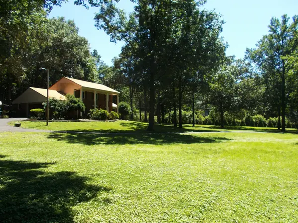 110 Asbury Cir, Huntingdon, TN 38344