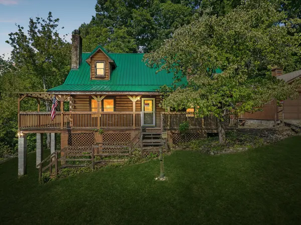 161 Obey River Ln, Celina, TN 38551