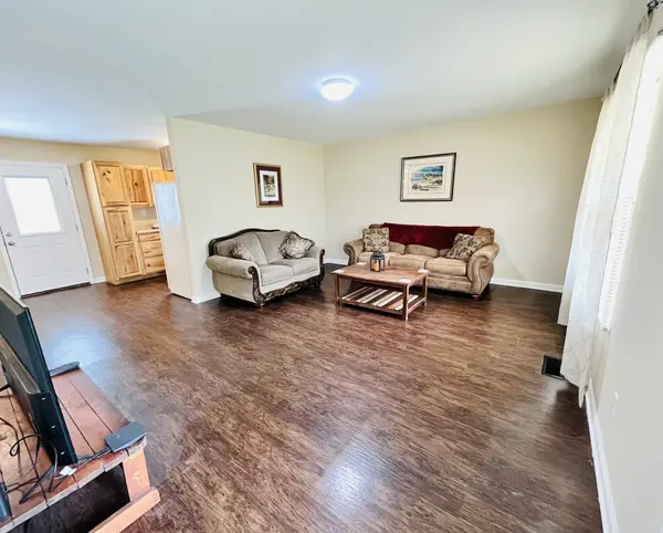92 Chase Bend Rd, Estill Springs, TN 37330